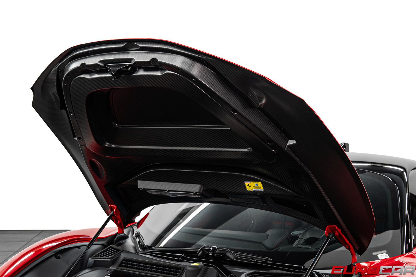 Used 2021 Ferrari SF90 Stradale AWD/4WD image 9