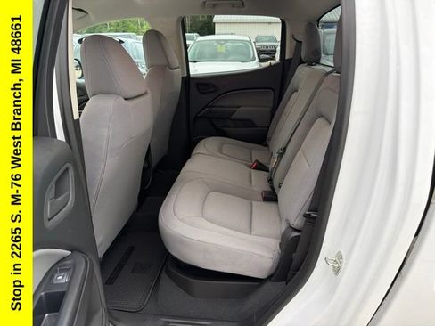 Used 2022 Chevrolet Colorado W/T RWD image 15