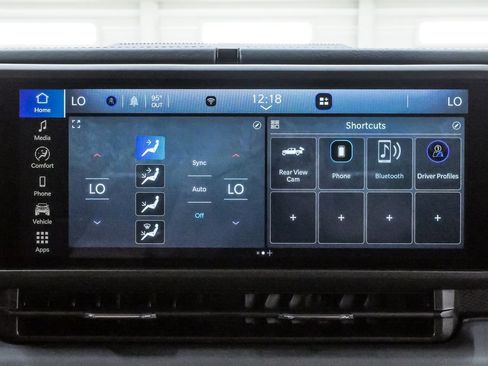 Used 2026 Jeep Gladiator Mojave AWD/4WD image 16