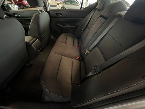 Used 2024 Nissan Altima 2.5 SV image 25