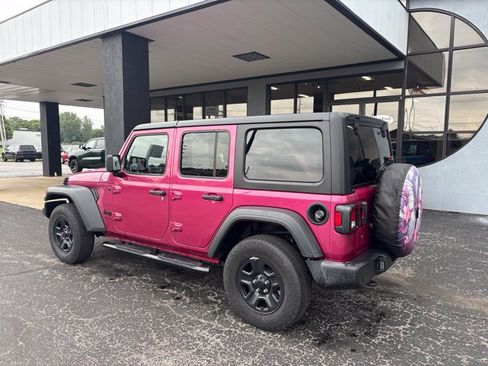 Used 2024 Jeep Wrangler Unlimited Sport AWD/4WD image 6
