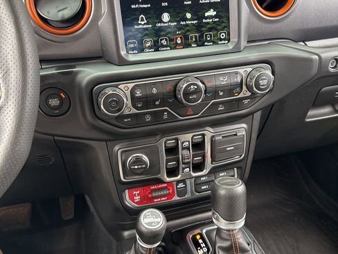 Used 2023 Jeep Gladiator Mojave w/ LED Lighting Group image 21