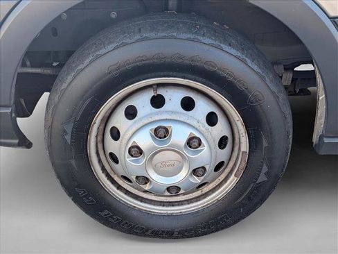 Used 2018 Ford Transit 350 XLT image 9