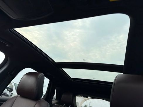 Used 2020 Ford Edge Titanium w/ Equipment Group 301A AWD/4WD image 27