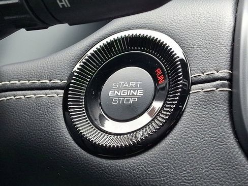 Certified 2024 Jeep Compass Limited w/ High Altitude Package image 27