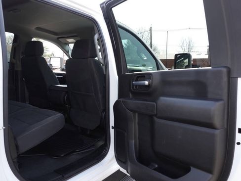 Used 2025 Chevrolet Silverado 2500 Custom w/ Custom Convenience Package AWD/4WD image 26