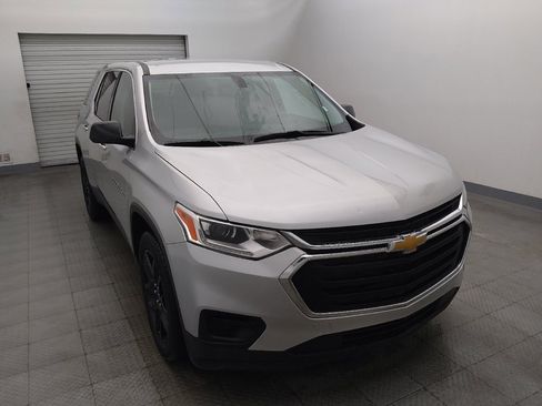 Used 2020 Chevrolet Traverse LS FWD image 14