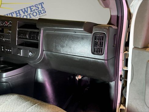 Used 2023 Chevrolet Express 3500 LS RWD image 25