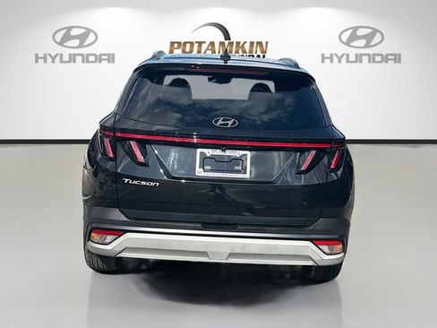 Used 2025 Hyundai Tucson SEL FWD image 6