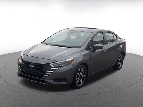 Used 2025 Nissan Versa SV FWD image 7