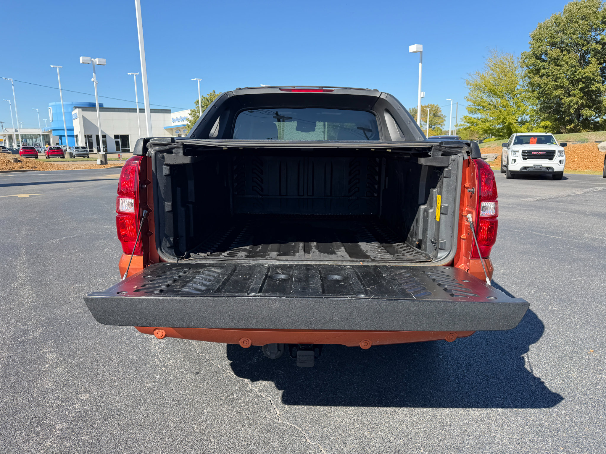 Used 2007 Chevrolet Avalanche LTZ w/ LTZ Preferred Equipment Group RWD image 11