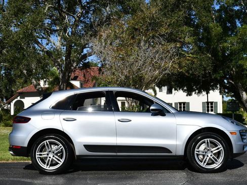 Used 2016 Porsche Macan S image 30