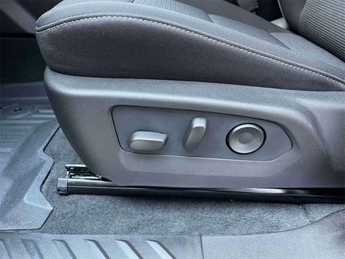 New 2026 GMC Canyon Elevation w/ Convenience Package image 21