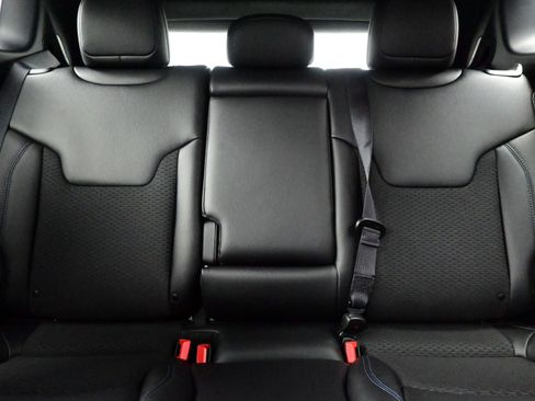 New 2026 Jeep Compass Latitude AWD/4WD image 13