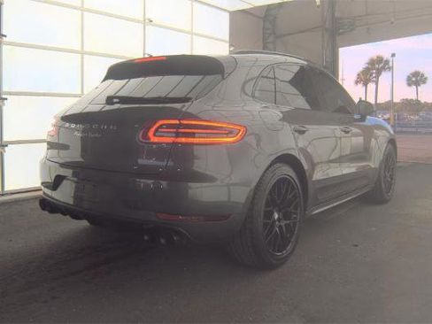 Used 2015 Porsche Macan Turbo AWD/4WD image 2