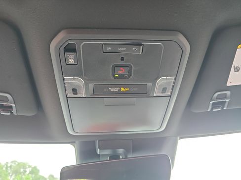 New 2026 Toyota Tundra Limited AWD/4WD image 20
