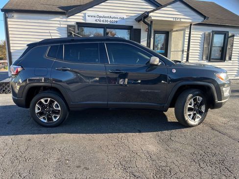 Used 2018 Jeep Compass Trailhawk w/ Leather Interior Group image 11