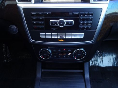 Used 2014 Mercedes-Benz ML 350 4MATIC 4dr ML 350 image 17