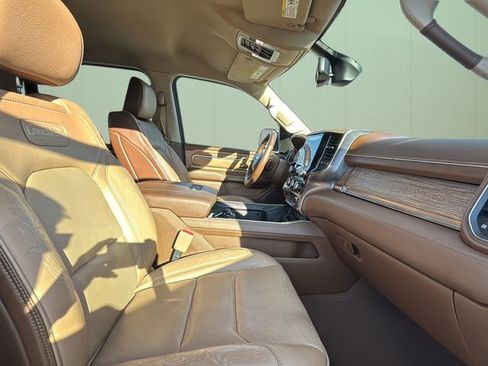 Used 2019 RAM 1500 Limited image 40