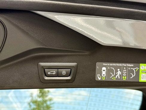 New 2026 BMW X5 sDrive40i w/ M Sport Package image 12