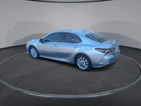 Used 2024 Toyota Camry LE w/ Convenience Package image 12