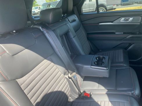 New 2026 Ford Explorer ST-Line w/ ST-Line Street Pack AWD/4WD image 27