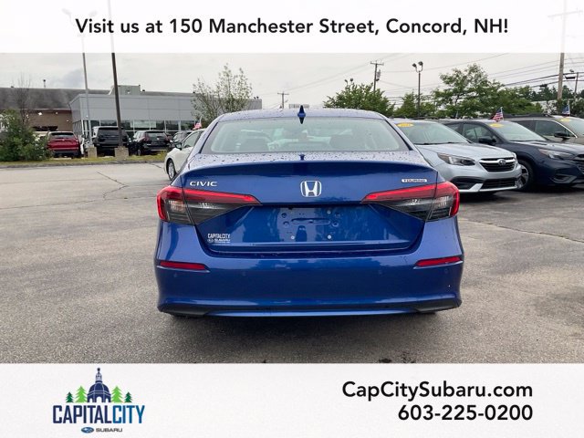 Used 2023 Honda Civic Touring image 5