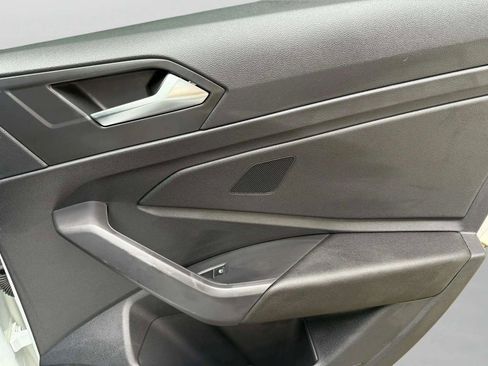 Used 2022 Volkswagen Jetta SE image 12