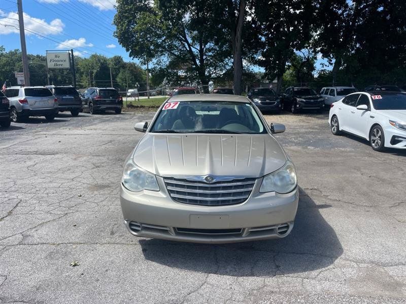Used 2007 Chrysler Sebring Touring FWD image 2