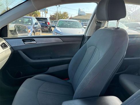 Used 2019 Hyundai Sonata SE image 17