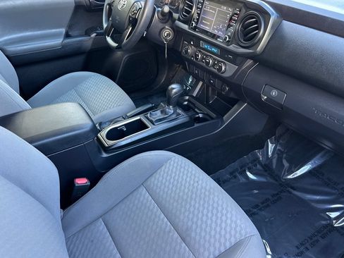 Used 2023 Toyota Tacoma SR AWD/4WD image 13