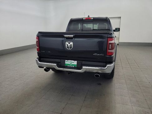 Used 2019 RAM 1500 Laramie AWD/4WD image 7