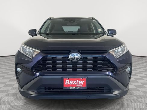 Used 2020 Toyota RAV4 XLE w/ Convenience Package AWD/4WD image 2
