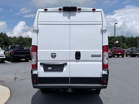 New 2026 RAM ProMaster 3500 w/ Quick Order Package 22G SLT FWD image 11