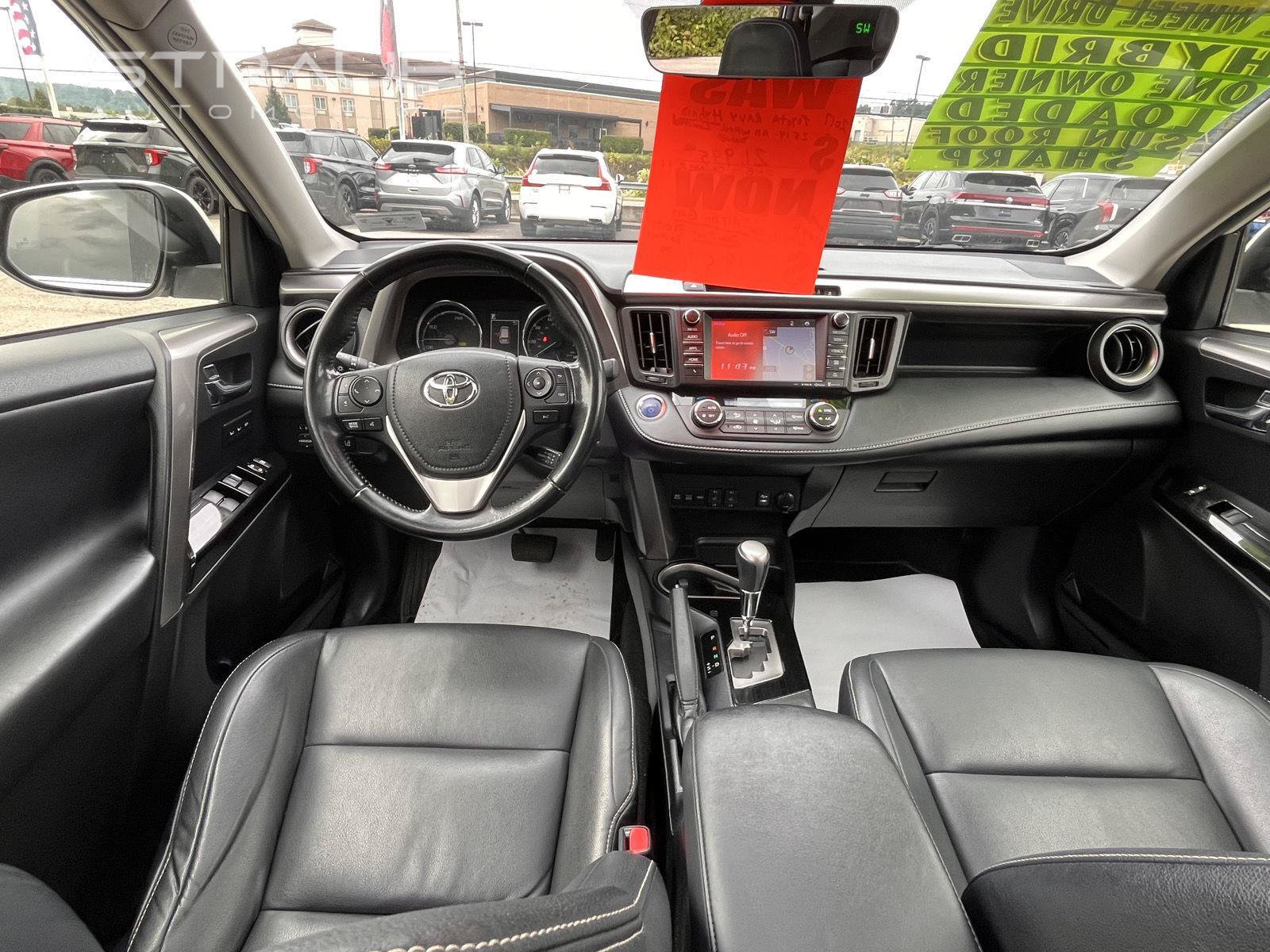 Used 2017 Toyota RAV4 Limited w/ All Weather Liner Package AWD/4WD image 29