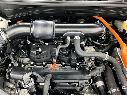 Used 2023 Kia Sportage EX image 31