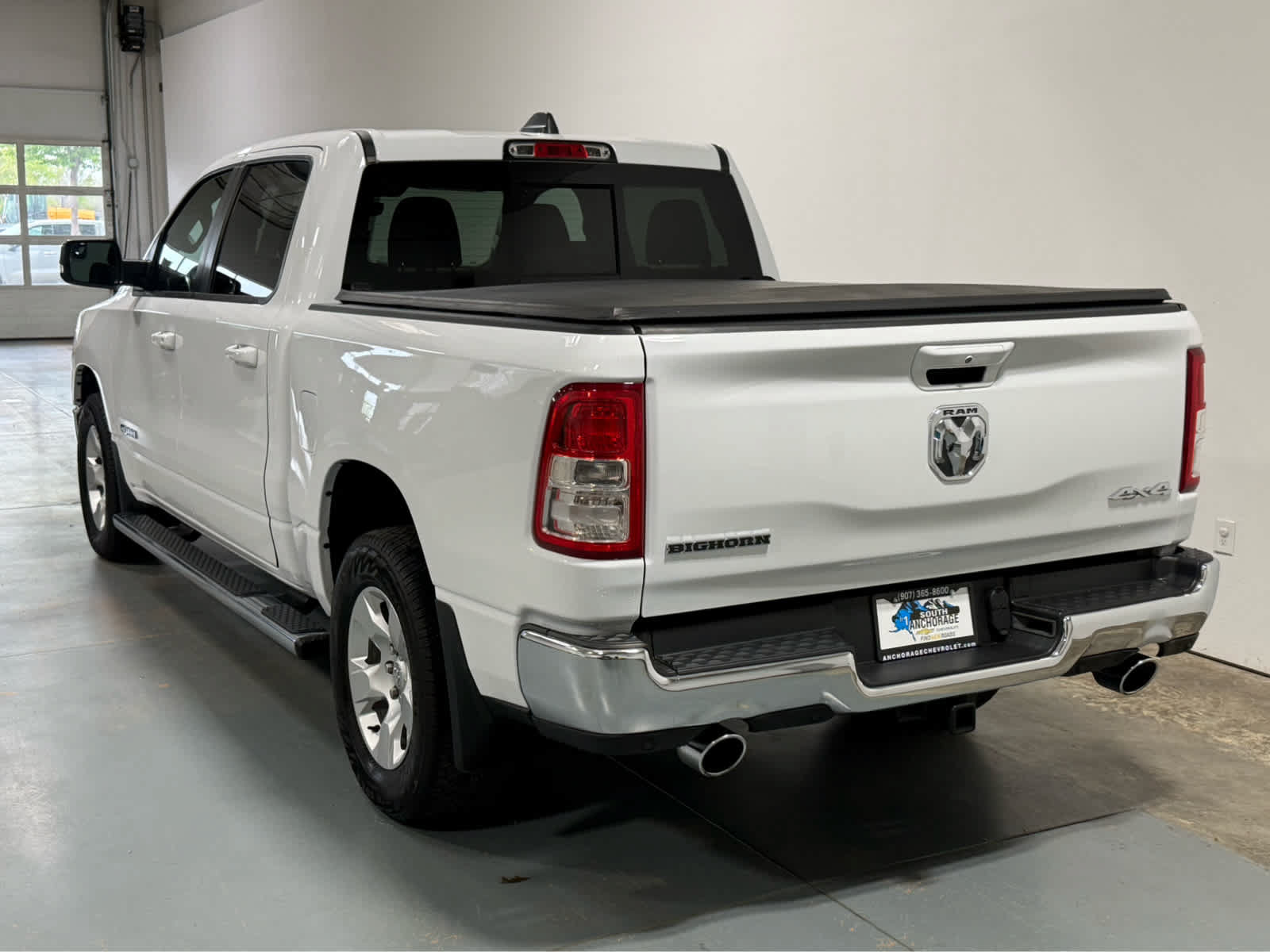 Used 2021 RAM 1500 Big Horn AWD/4WD image 3