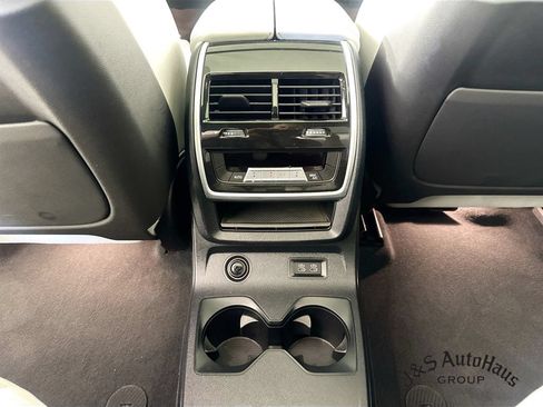 Used 2023 BMW X7 xDrive40i w/ M Sport Package AWD/4WD image 19
