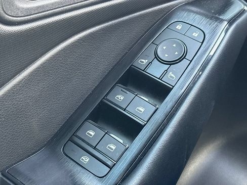 Used 2024 Nissan Rogue S AWD/4WD image 25