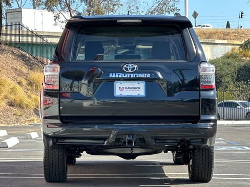 Used 2023 Toyota 4Runner TRD Sport w/ Technology Package RWD image 4