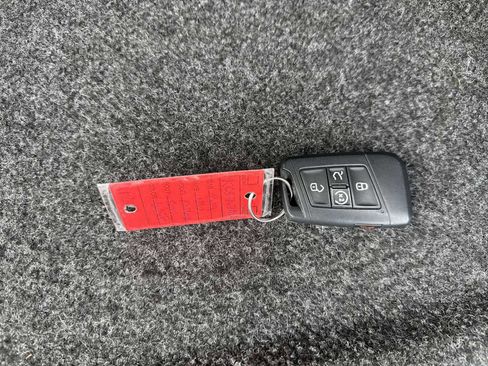 Used 2019 Volkswagen Atlas SEL Premium AWD/4WD image 42