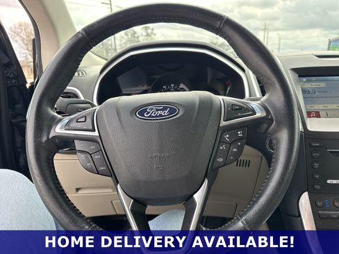 Used 2018 Ford Edge Titanium w/ Equipment Group 301A FWD image 20
