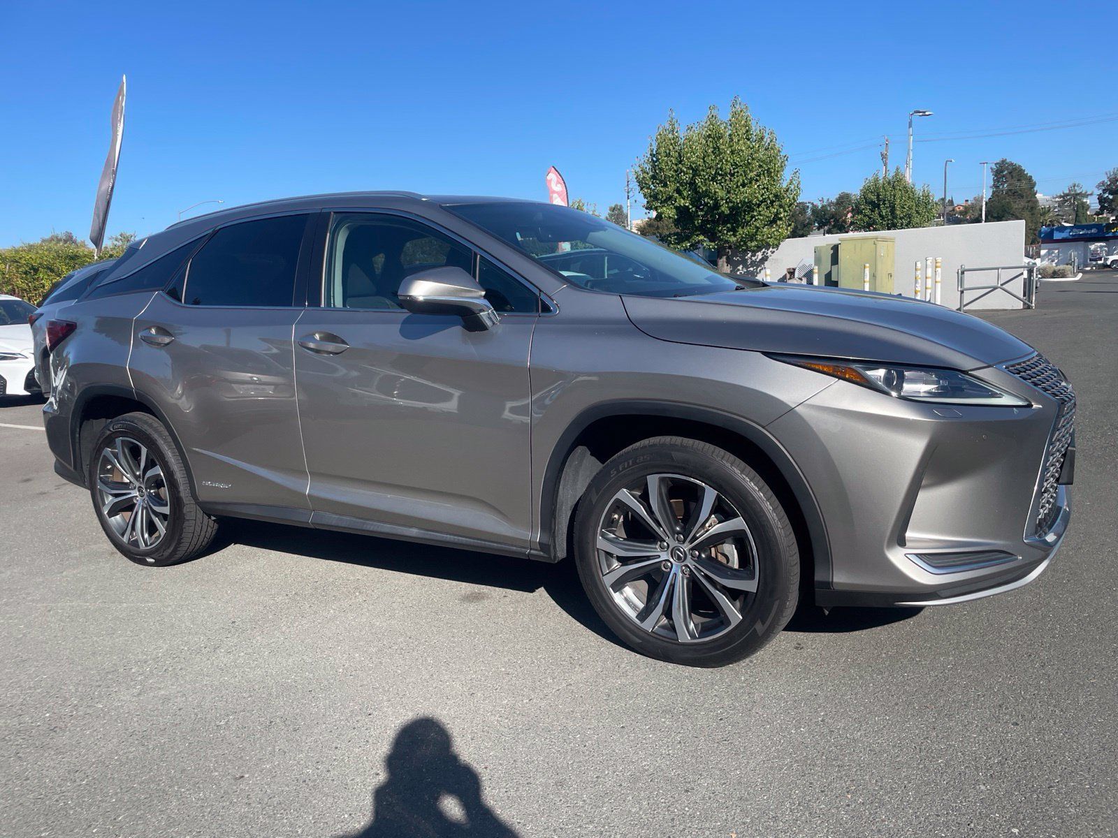 Used 2021 Lexus RX 450h AWD w/ Premium Package image 4