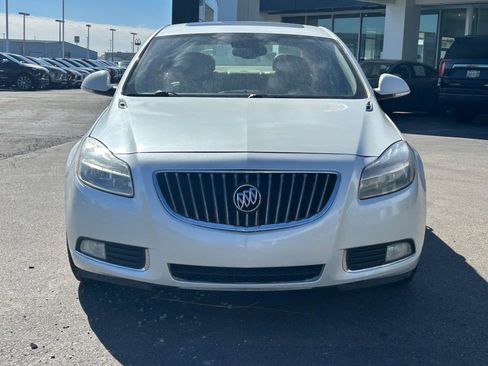 Used 2013 Buick Regal Premium image 2
