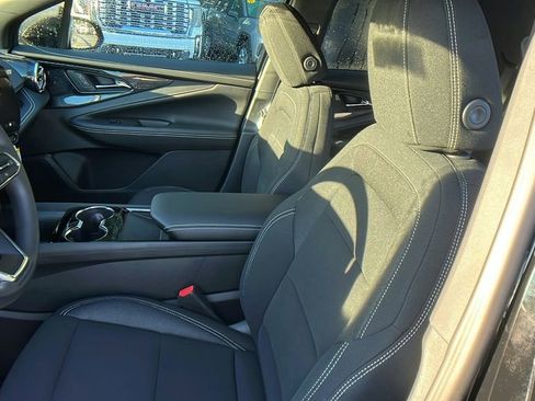 New 2026 Chevrolet Blazer EV LT image 13