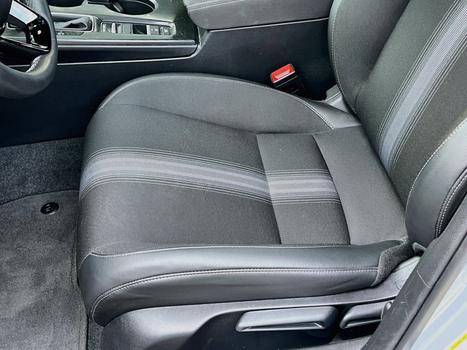 Used 2026 Honda Civic FWD Hybrid Sedan image 19