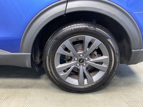 Used 2021 Ford Explorer XLT w/ Equipment Group 202A image 32