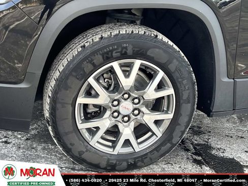 Used 2023 GMC Acadia SLE w/ Driver Convenience Package image 10