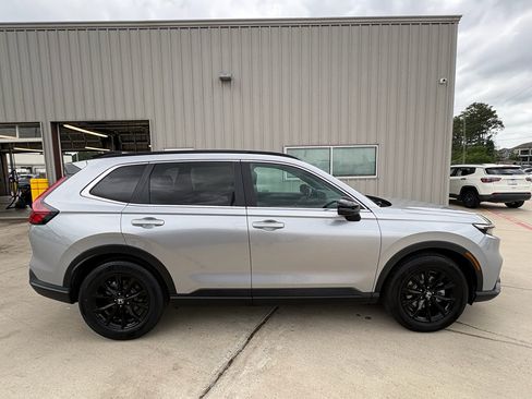 Certified 2023 Honda CR-V Sport image 9