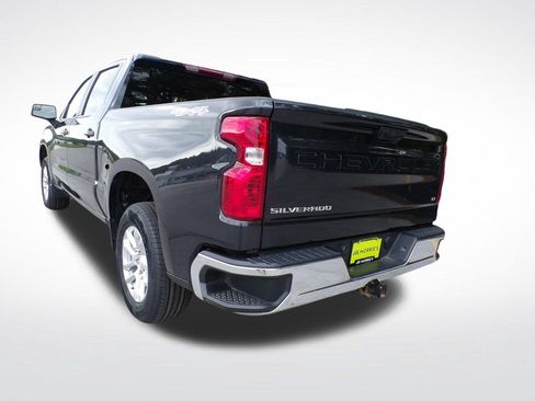Used 2024 Chevrolet Silverado 1500 LT AWD/4WD image 4